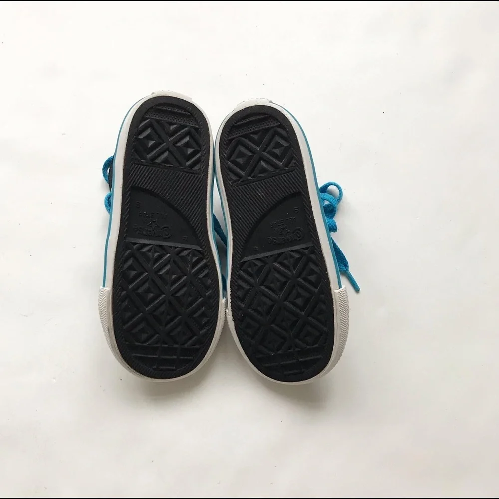 Converse black/blue high-top sneakers EUC size 9